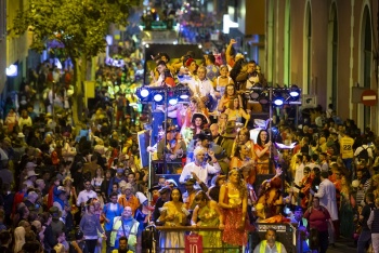 La Cabalgata anima el último sábado de «Érase una vez… el Carnaval»