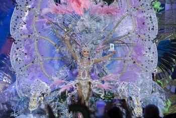 Daniela Medina, Reina del Carnaval de «La Tierra»