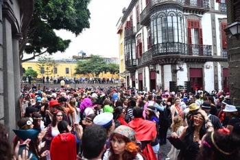 Triana suma la celebración de un Carnaval de día a la convocatoria habitual de Vegueta y las tres del Parque Santa Catalina
