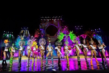 Drag Queens: die Göttinnen der „Karnevale aus aller Welt“